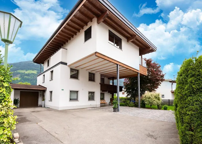 Holiday Flat Schwemberger, Fuegen